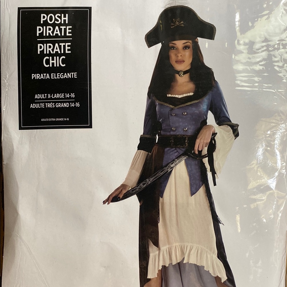 POSH PIRATE CHIC🏴‍☠️
